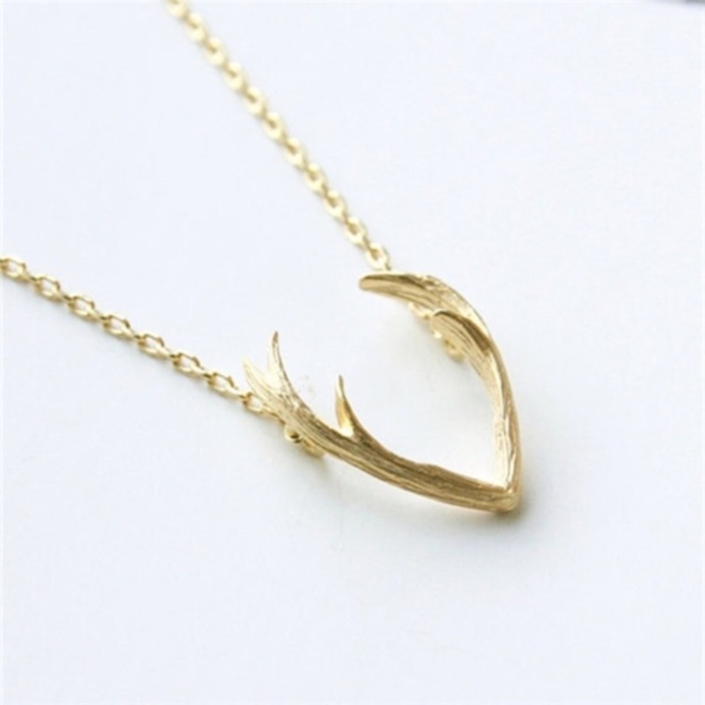 Antler gold dainty necklace